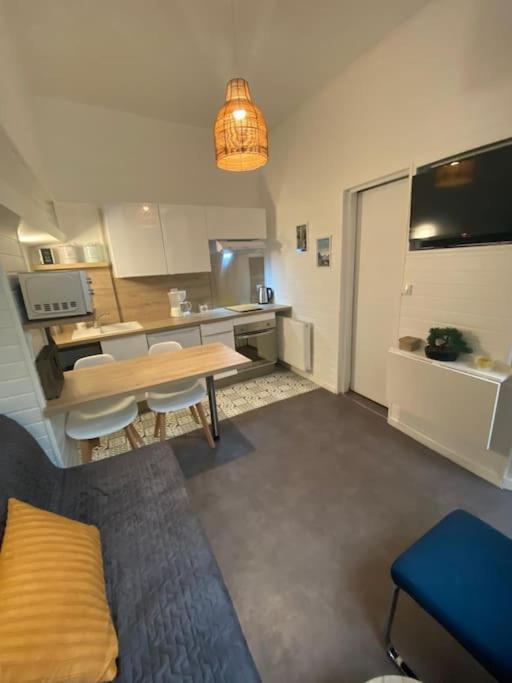 Au Coeur De Rouen - Studio Cosy, Calme, Proche Gare Apartment ภายนอก รูปภาพ