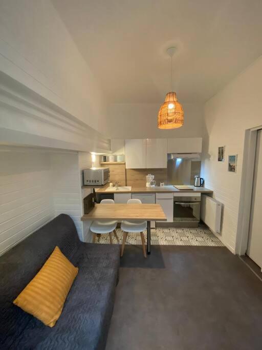Au Coeur De Rouen - Studio Cosy, Calme, Proche Gare Apartment ภายนอก รูปภาพ